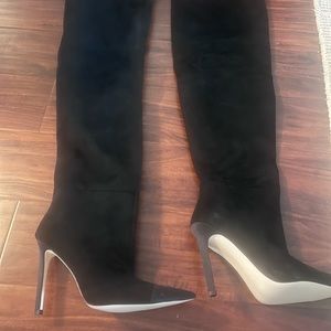 Good American Suede thigh High boots . New without tags.